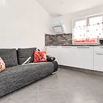 Zubcic-1 By Interhome * Sikovo