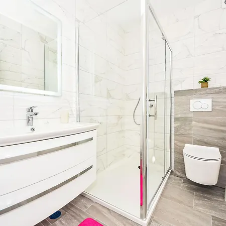 Zubcic-1 By Interhome شقة Sikovo