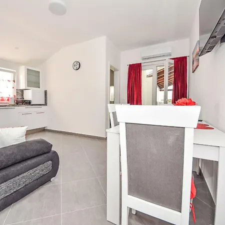 아파트 Zubcic-1 By Interhome *