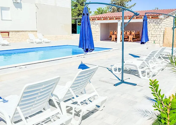 Lägenhet Zubcic-1 By Interhome